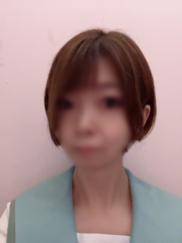 本郷ゆりな★透き通るような白い肌